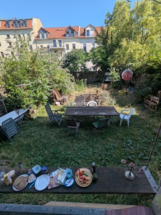 Zimmer frei in Hausgemeinschaft mit sonnigem Garten
