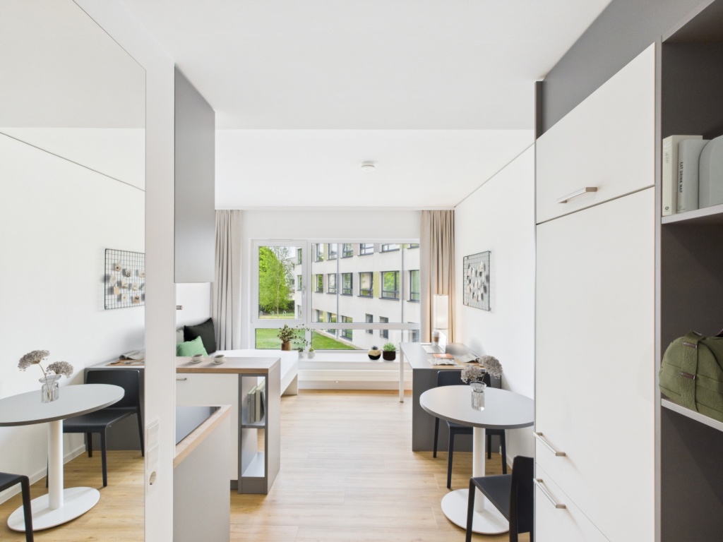 Möbliertes Apartment in Riedberg, 24 m2, all inclusive, frei ab 01.10