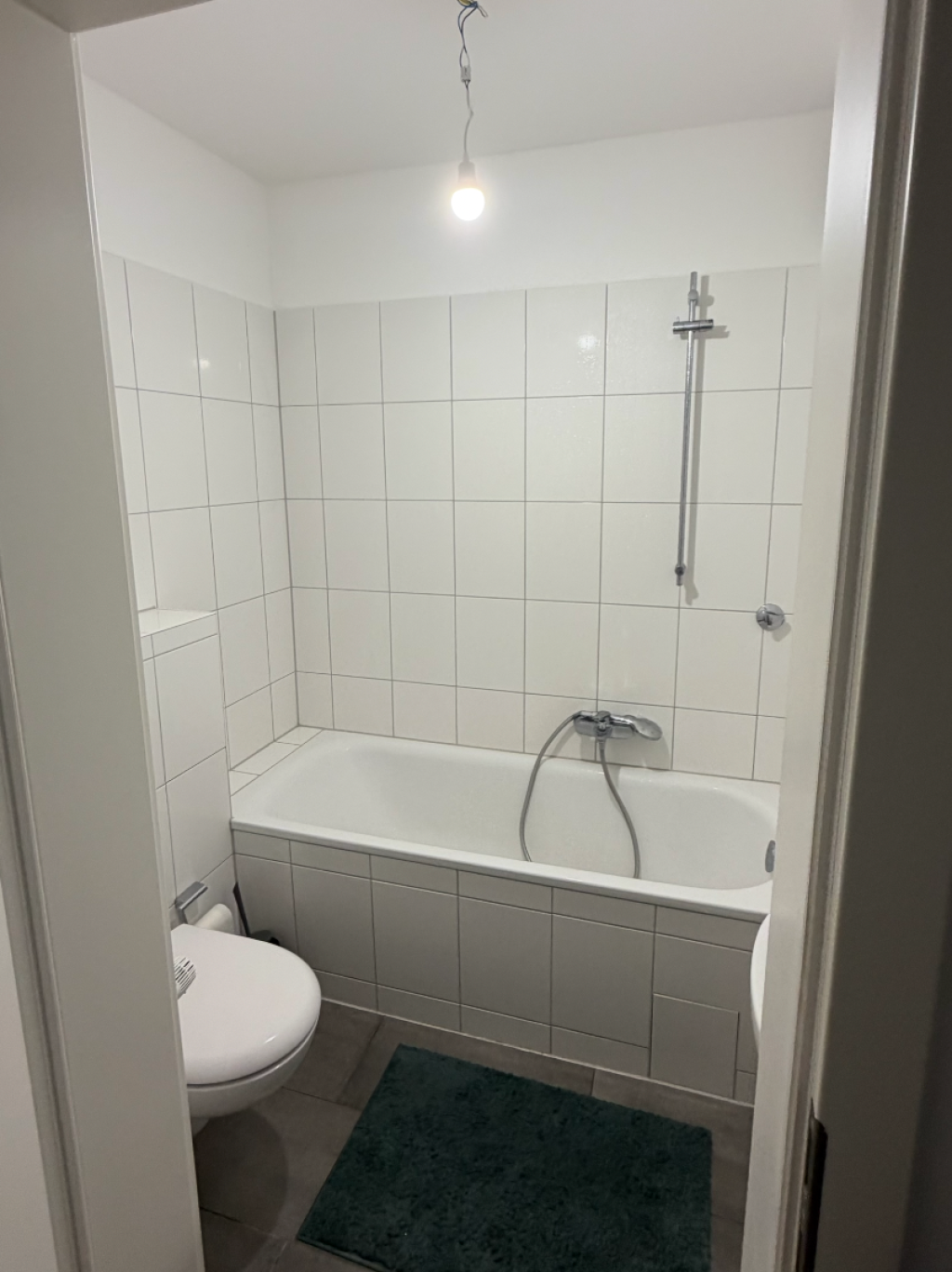 Möblierte 1 Zimmer Wohnung mit Balkon zur Untermiete, 01.10. bis 01.12. – 80331 München Altstadt-Lehel – Vorschaubild 4