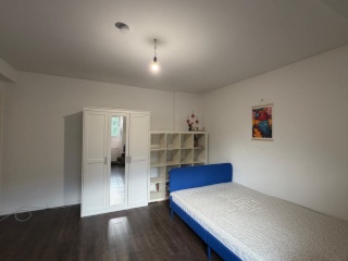 Imagen del anuncio: The flat share