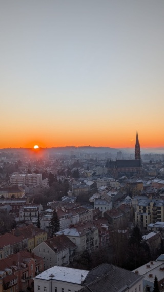 Imagen del anuncio: WG Neugründung im Herzen des Univiertels mit Blick über die Stadt