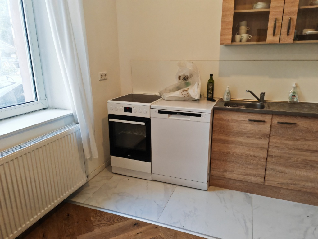 MODERNES SANIERTES 1 ZW STUDIO EBK ALLE KOSTEN INTERNET HEIZUNG STROM WASSER INCL ! WARMMIETE ! 5 MINUTEN ZUR GOETHE UNI LAUFNÄHE PENNY POST DK RESE ALTE OPER BANKENVIERTEL GRÜNEBURGPAR U BAHNE/BUS VIELE CAFES – 60323 Frankfurt am Main Frankfurt am Main - Westend – Vorschaubild 3