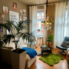 Möblierte 2-Zimmer-Altbauwohnung — photo 1