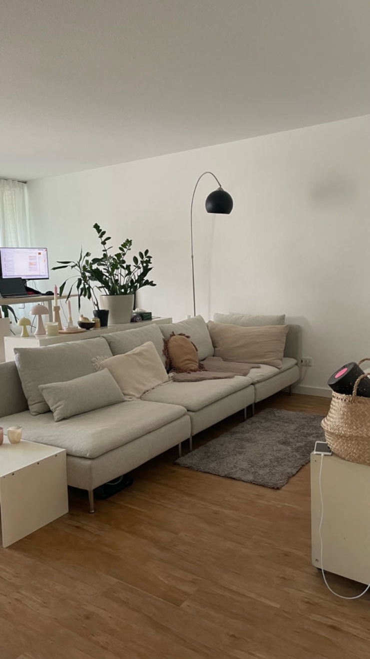 zentrale 2-Zi. Single Wohnung inkl. Balkon und Badewanne