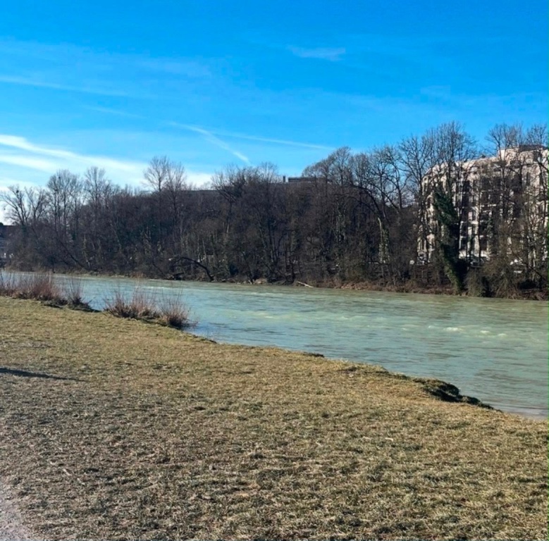 Modernes Studio direkt am Schyrenbad/ Isar All-inclusive temporay – 81543 München Untergiesing-Harlaching – Vorschaubild 6