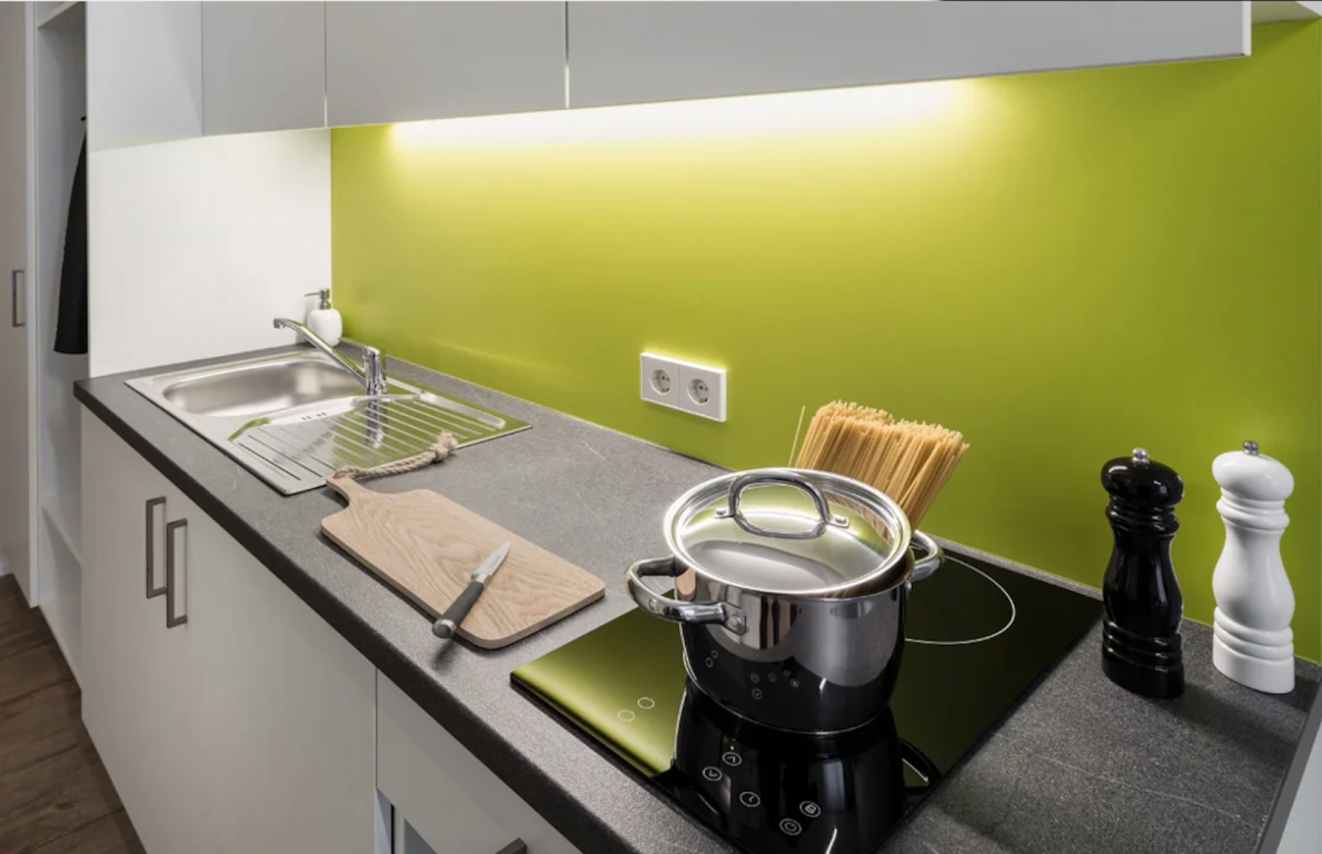 Einzelapartment im Studentenwohnheim – 97080 Würzburg Altstadt – Vorschaubild 2