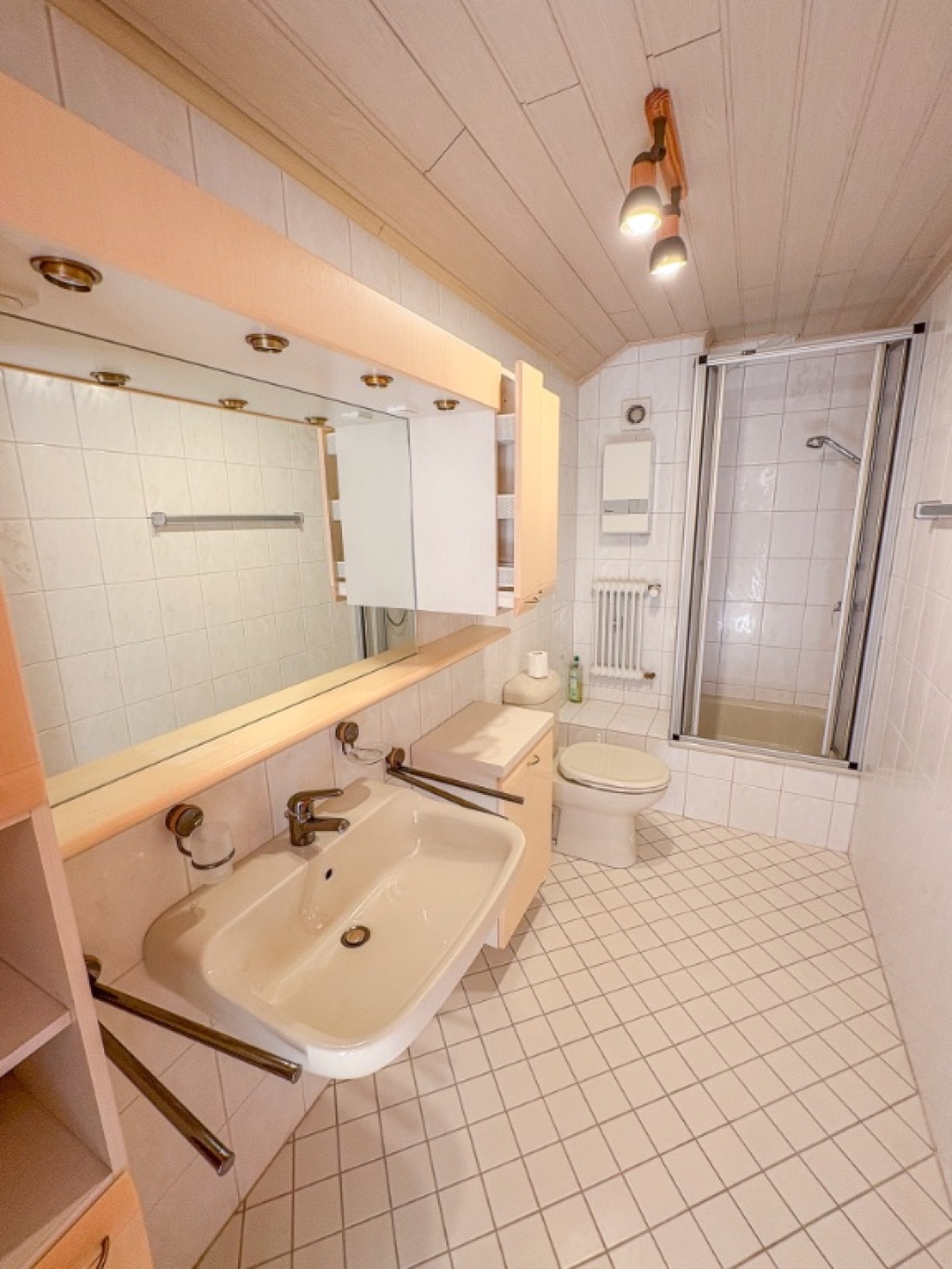 WG-geeignete Maisonette nahe Uni | 96 m2 | 2 Küchen | 12 Monate befristet – 40591 Düsseldorf Wersten – Vorschaubild 3