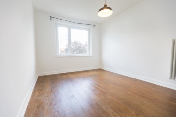 Anzeigenbild: 15,5 qm großes unmöbliertes WG-Zimmer zum 01.11. in Hamburg Altona-Nord