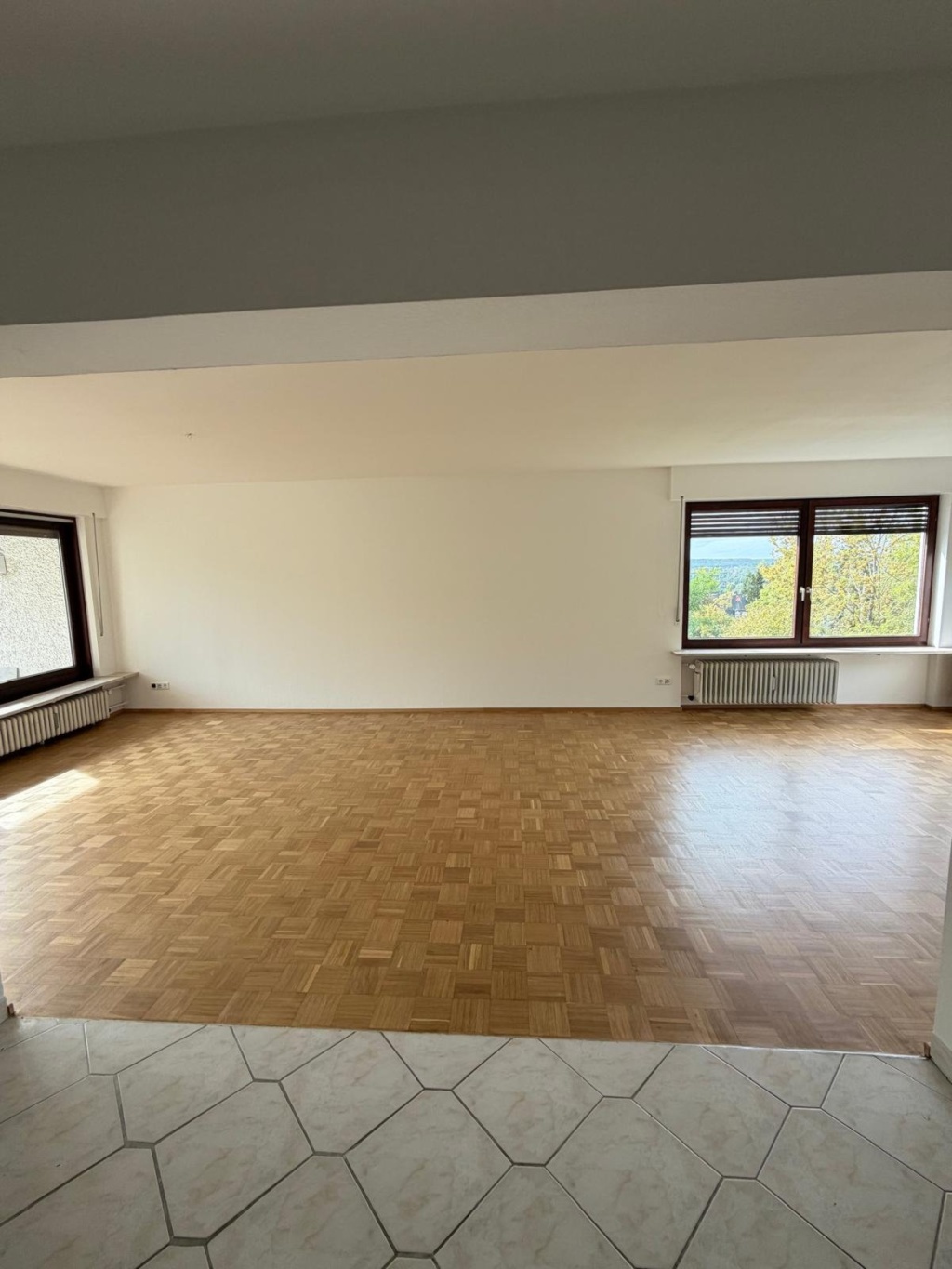 Großzügige 3-Zimmer-Wohnung mit zwei Balkonen, Gartenanteil und Garage in Würzburg-Oberdürrbach – 97080 Würzburg Oberdürrbach – Vorschaubild 19
