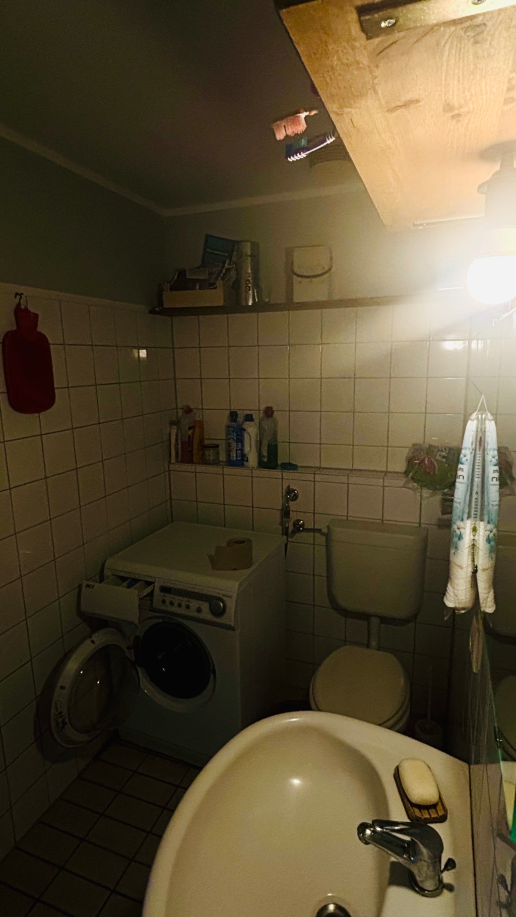 Flatshare Kreuzberg 61 Friedrichstraße - Bad unten