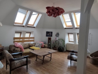 Sunny rooftop apartment in Neukölln — photo 1