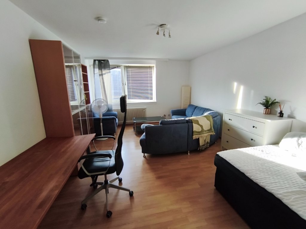 Sehr schöne 2 ZKB mit möbliertem Balkon U Quadrate – 68161 Mannheim Innenstadt – Vorschaubild 6
