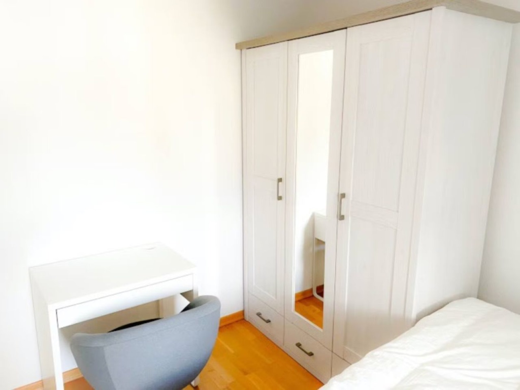 Häusliche & feinste Wohnung auf Zeit in Frankfurt am Main – 60323 Frankfurt am Main Westend-Nord – Vorschaubild 2