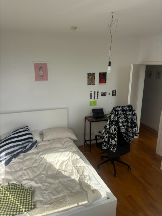 Sunny Top-Floor Studio (40m2) w/ Private Terrace – Friedrichshain — photo 1