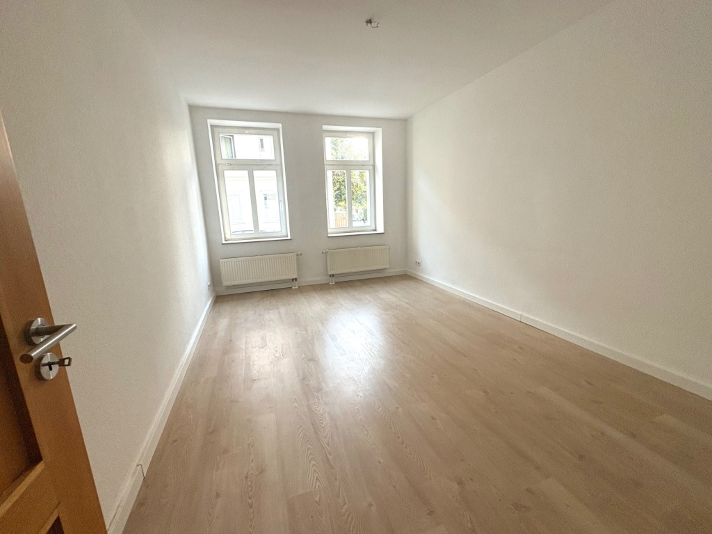 2-Zimmer-Wohnung mit Balkon und neuer Einbauküche in Leipzig