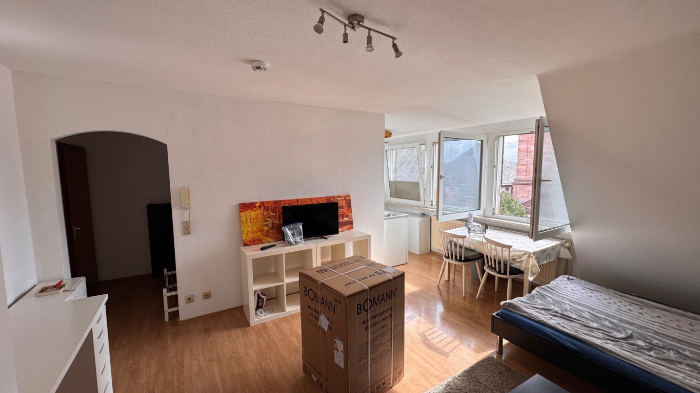 1-Zimmer Wohnung in R1,14 – 68161 Mannheim Quadrate – Vorschaubild 2