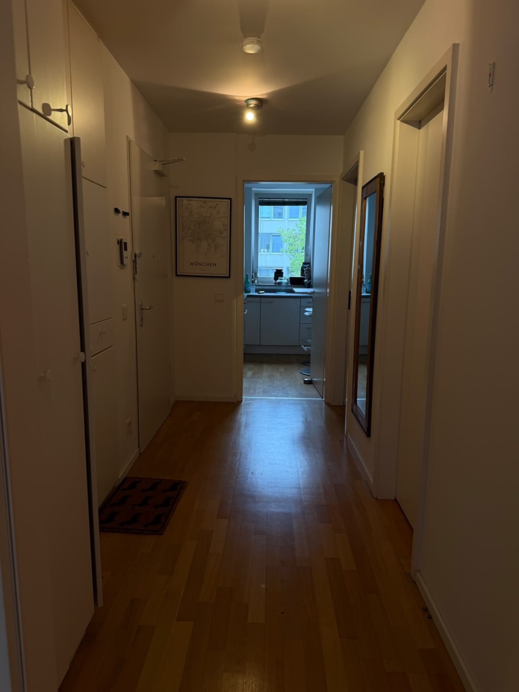 Möbliert & bezugsfertig: 2-Zi-Wohnung Schellingstr., befristet // Furnished & move-in ready: 2-room apartment Schellingstr., fixed-term – 80539 München Maxvorstadt – Vorschaubild 10