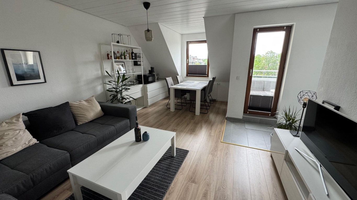 Moderne & lichtdurchflutete 2-Zimmer Wohnung in Düsseldorf-Eller zur Pauschalmiete (inkl. Heizung, Strom und Internet)
