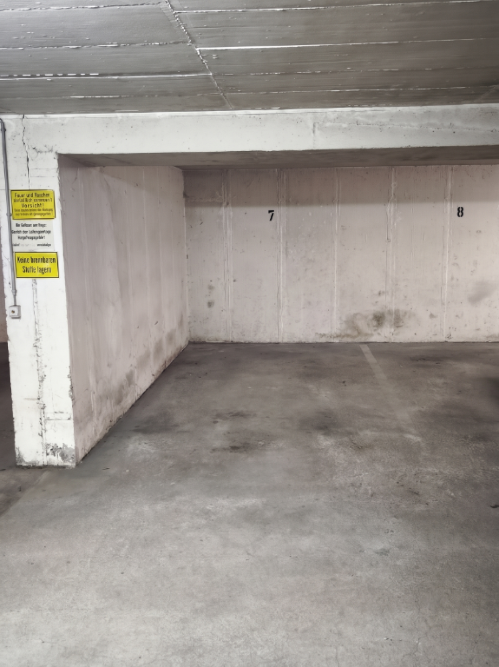 Sicherer Tiefgaragenstellplatz in München-Fasanerie (Steinheide) zu vermieten – 80995 München Feldmoching-Hasenbergl – Vorschaubild 2