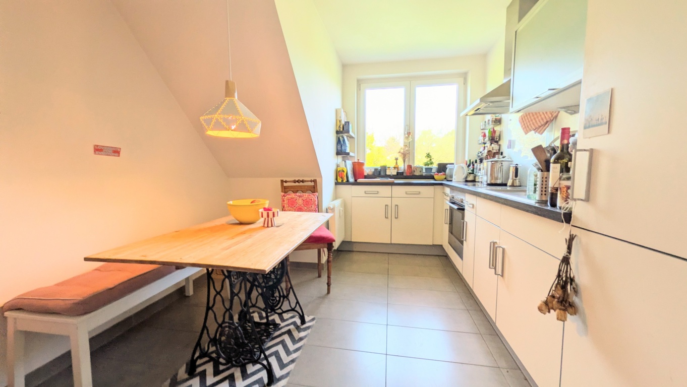 Traumhafte Dachgeschoss-Wohnung in Barmbek-Süd – 22081 Hamburg Barmbek-Süd – Vorschaubild 5