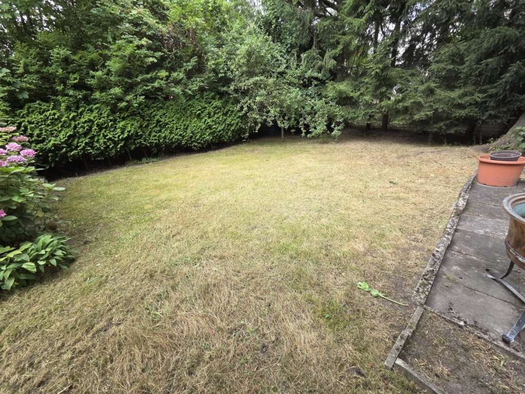 WG geeignete und sanierte Wohnung mit 4 Zimmer + Garten - MÖBLIERT – 44379 Dortmund Marten – Vorschaubild 7