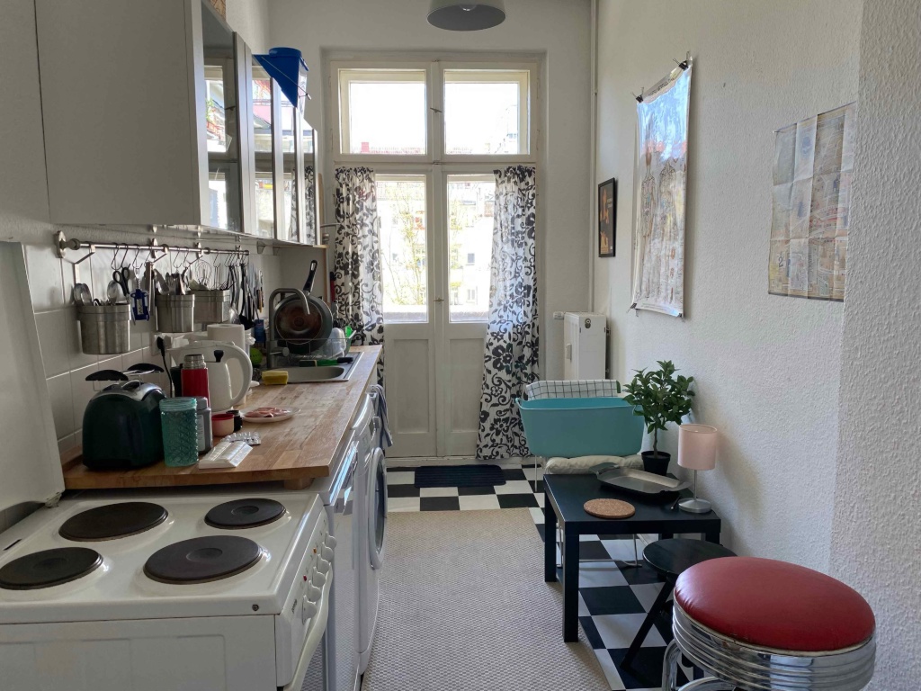 One bedroom flat in Berlin Lichtenberg for 5-6 months (possibly longer) from 4 October great location with Anmeldung – 10365 Berlin Lichtenberg – Vorschaubild 6