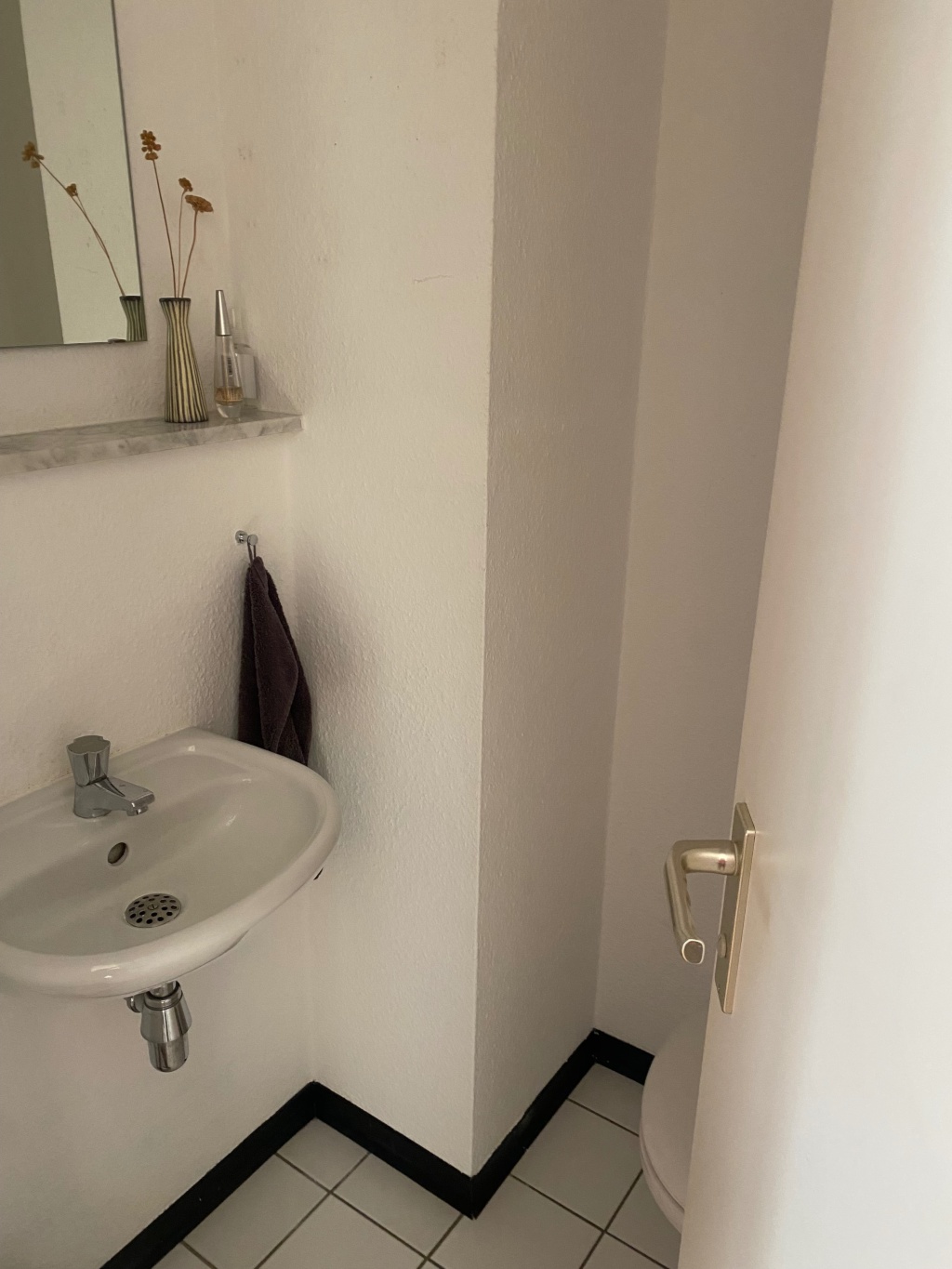 WG-Zimmer Süd Adlerstraße 56 - Toilette