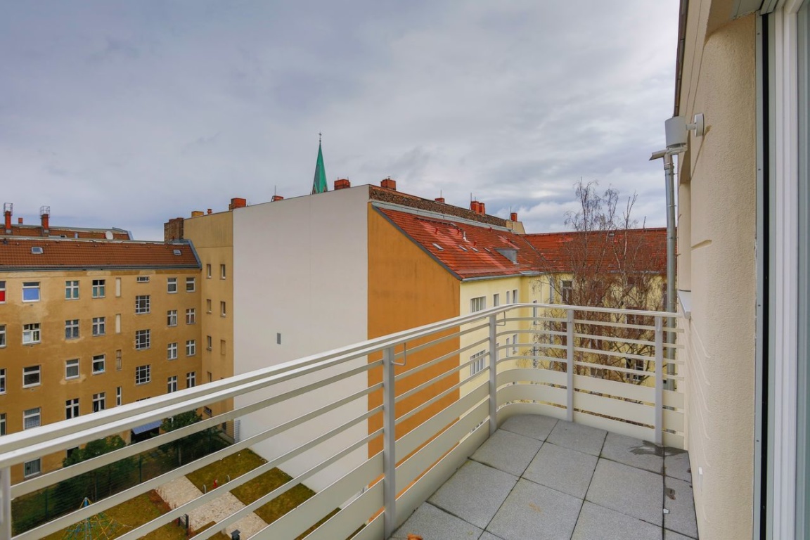 Helles Zimmer in moderner Wohnung in der Nazarethkirchstraße – 13347 Berlin – Vorschaubild 4