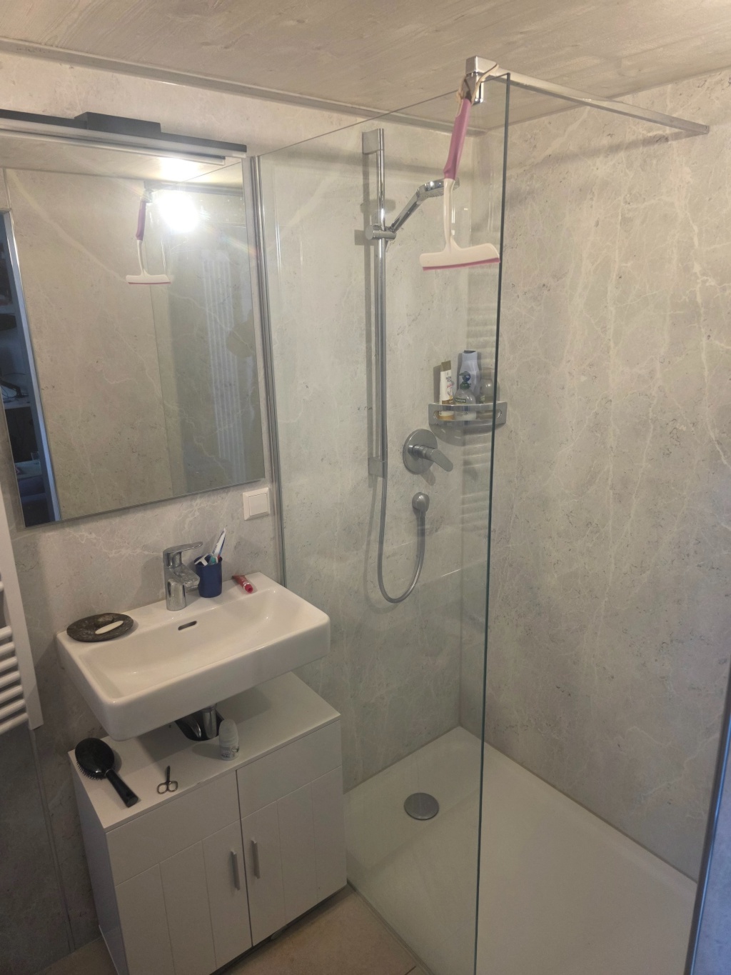 Stühlinger, tolles Studio, 60 qm, Single oder Paar – 79106 Freiburg im Breisgau Freiburg Stu – Vorschaubild 2