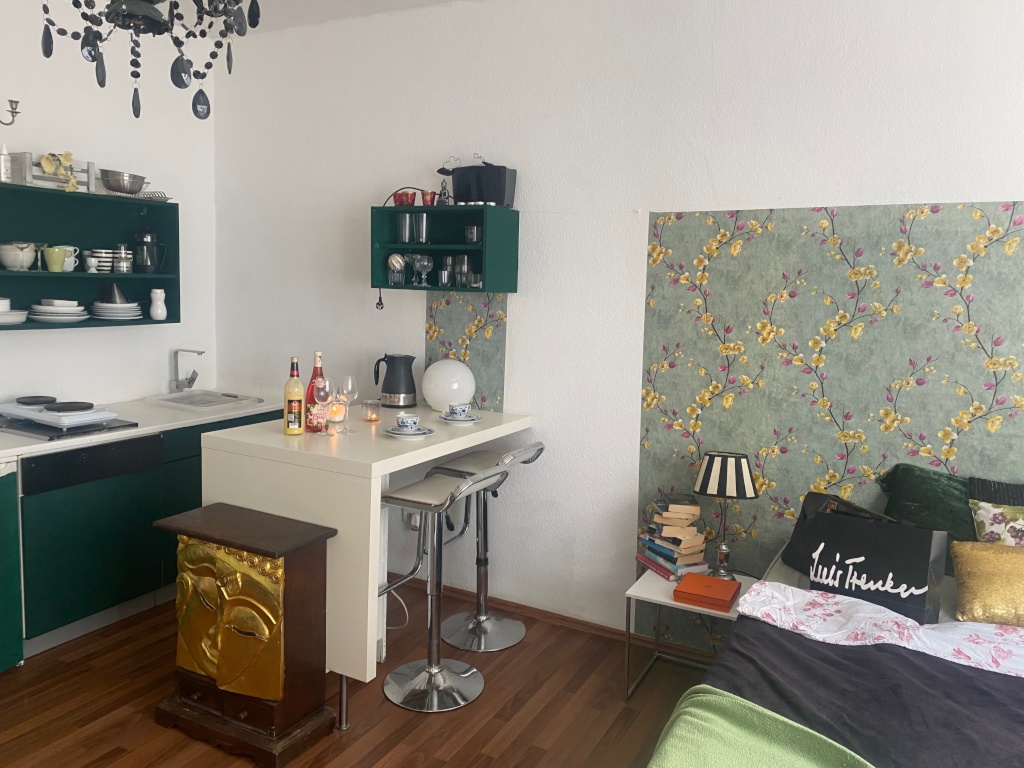 Das etwas andere möblierte Apartment- pempelfort -Wehrhan- – 40211 Düsseldorf Pempelfort – Vorschaubild 2