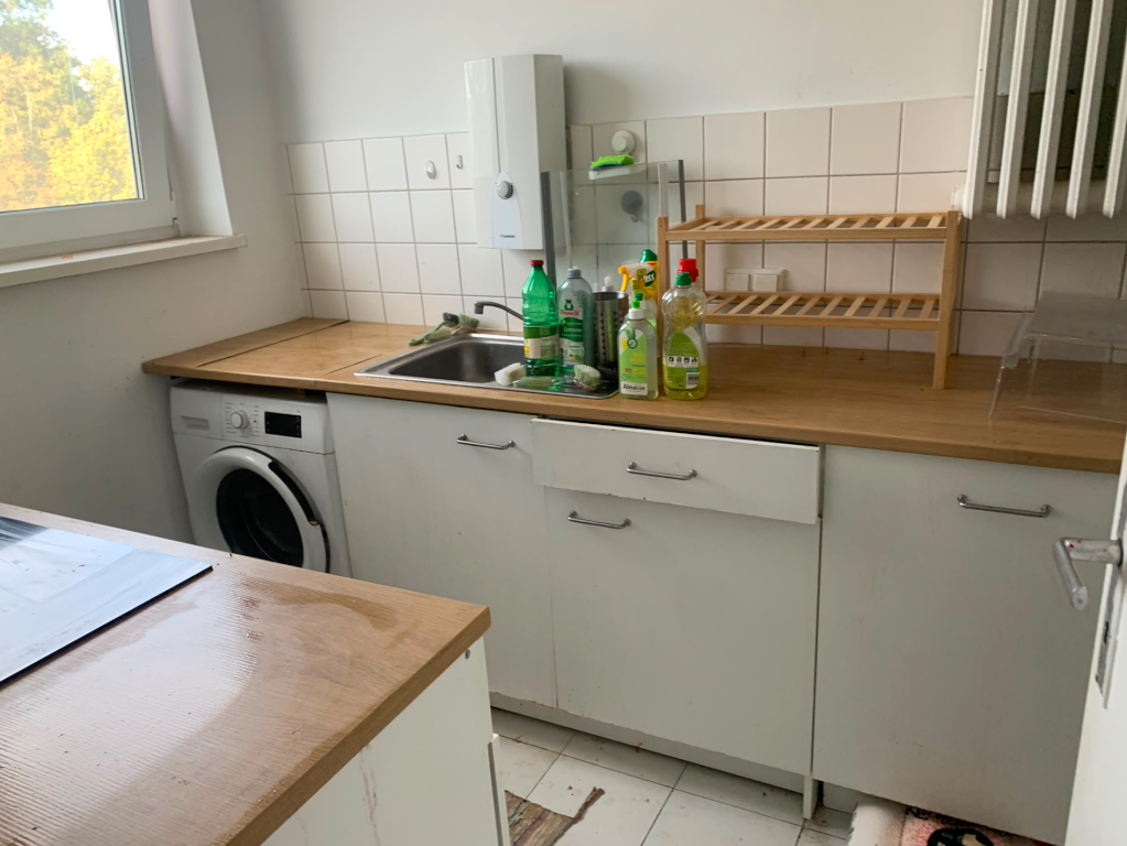 2 Zi Wohnung mit Balkon in Charlottenburg – 14059 Berlin Charlottenburg – Vorschaubild 2