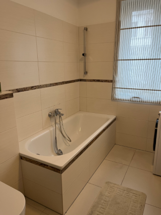 Beautiful, furnished apartment close to Ostkreuz available from now till end of Dec 2026 — photo 1
