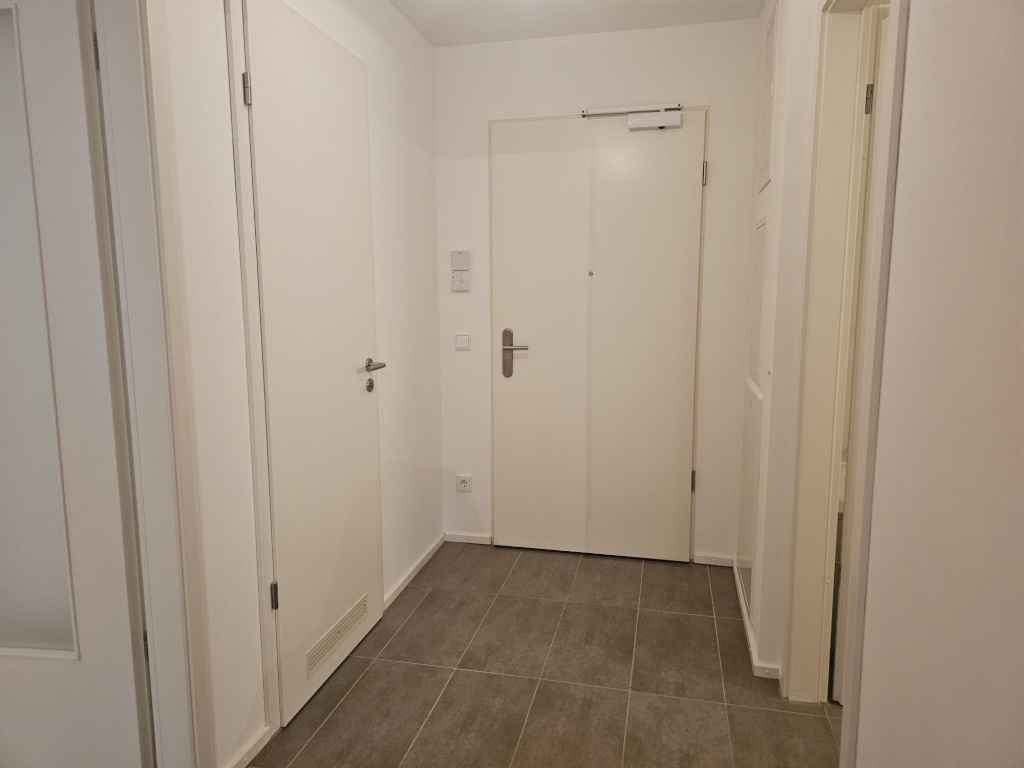 Moderne, helle 2-Zimmer Wohnung mit Terrasse in Sendling – 81369 München Sendling – Vorschaubild 9