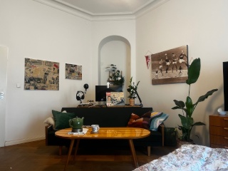 WG-Zimmer in entspannter 4er-WG und zentraler Lage - ca. 21 Quadratmeter, schöner Altbau