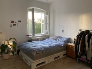 schönes und helles WG Zimmer in Berlin Schöneberg zur Untermiete — photo 1