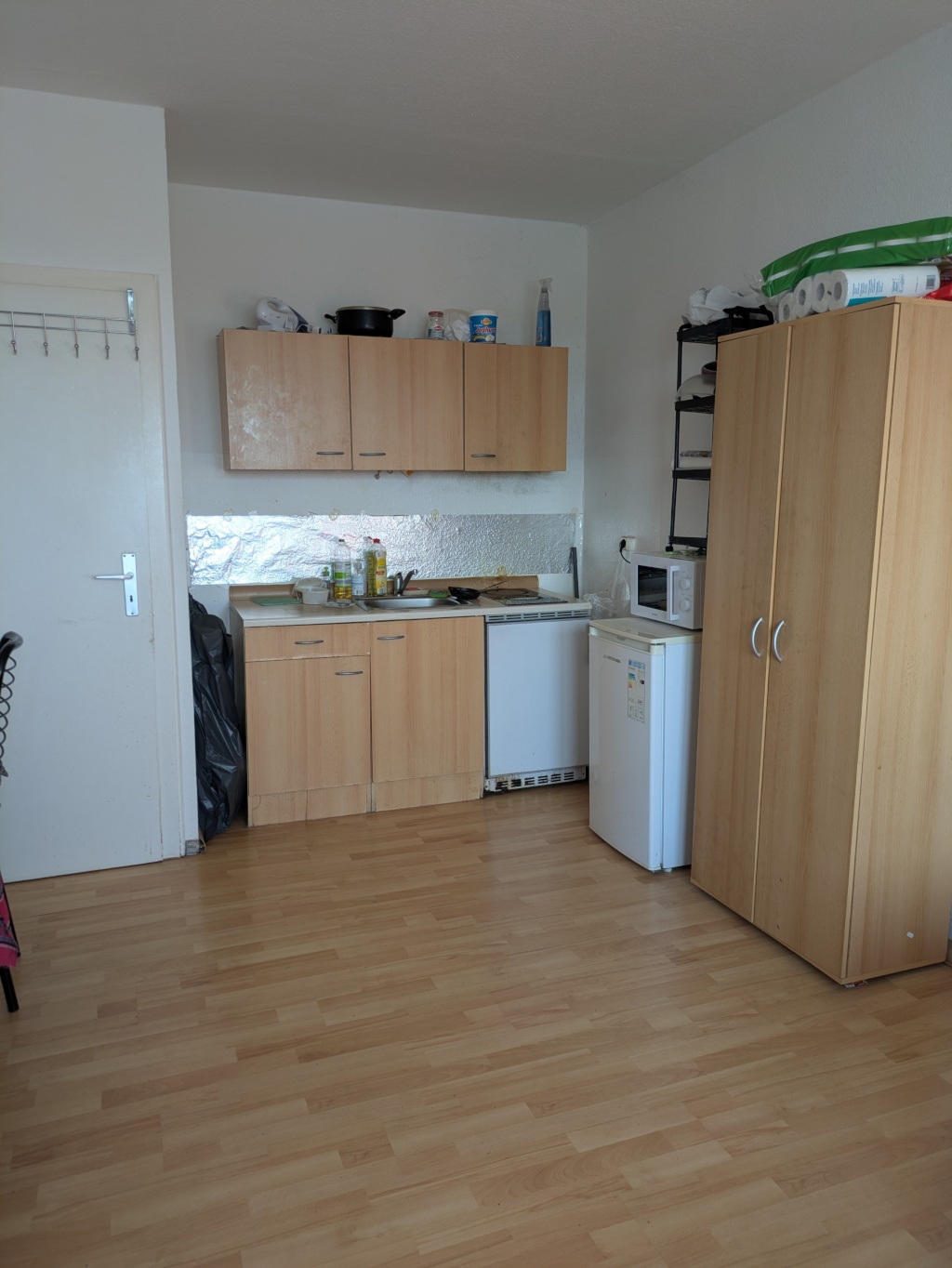 Room available in a two person shared apartment