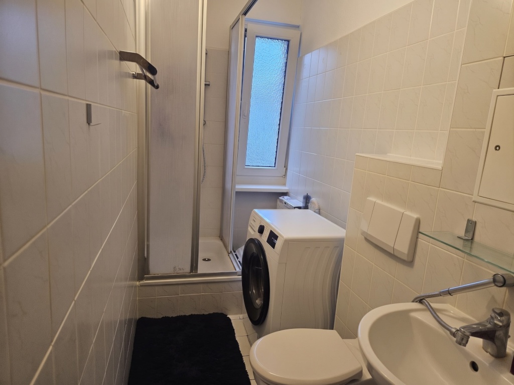 WG-Zimmer Mobiliert in Magdeburg Nähe OVGU | Frei ab 15. Oktober – 39106 Magdeburg Magdeburg – Vorschaubild 5