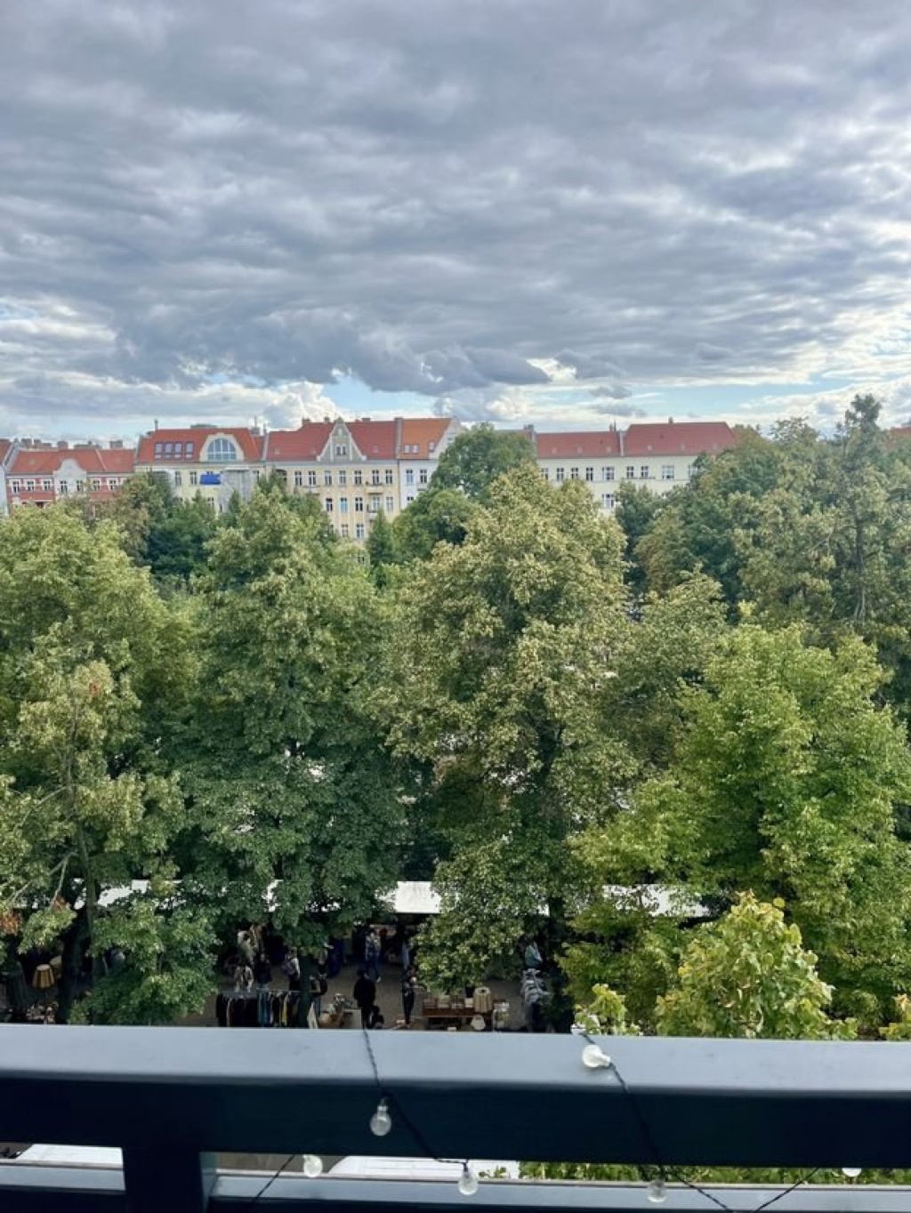 Möblierte Wohnung mit Balkon am Boxhagener Platz – 10245 Berlin Friedrichshain – Vorschaubild 9