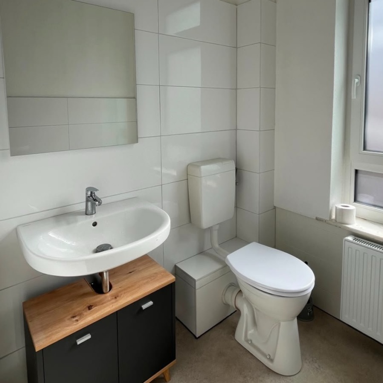 4er WG Neugründung in in einem hellen, sanierten Reihenmittelhaus – 28217 Bremen Westend – Vorschaubild 8