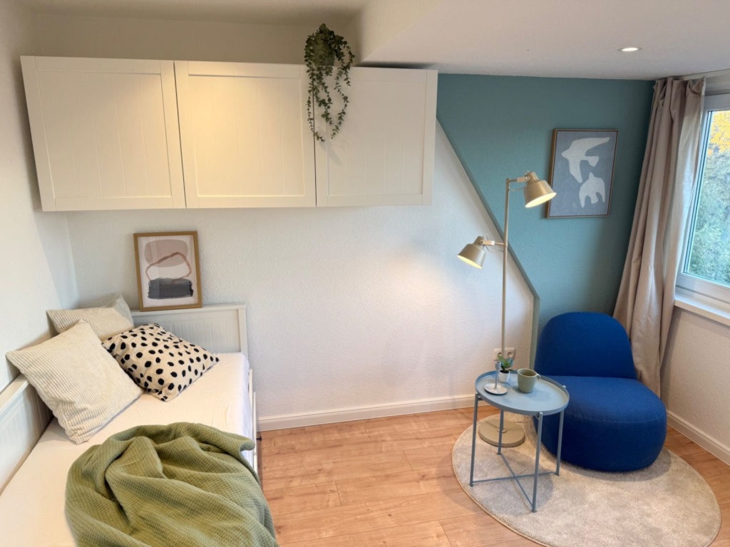 Vollmöbliertes Mikro-Apartment mit tollem Grundriss und neuer Einbauküche