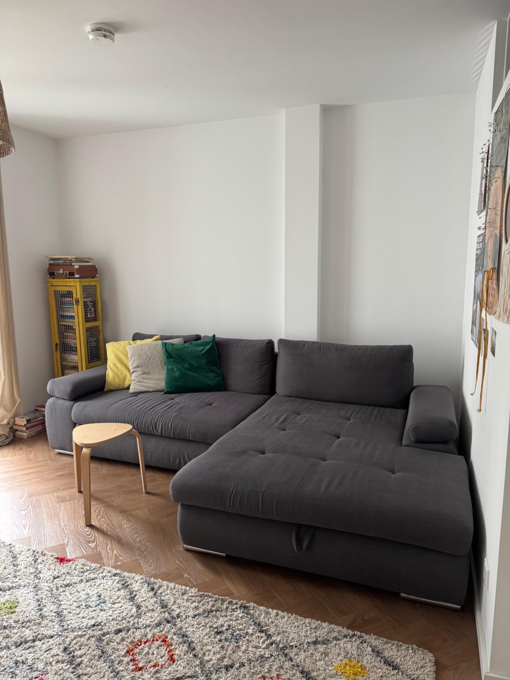 02-17.10.2026 (oder länger) Cozy & zentrale 2-Zi-Wohnung mit Balkon, nah Friedrichshain – 10367 Berlin Lichtenberg – Vorschaubild 2