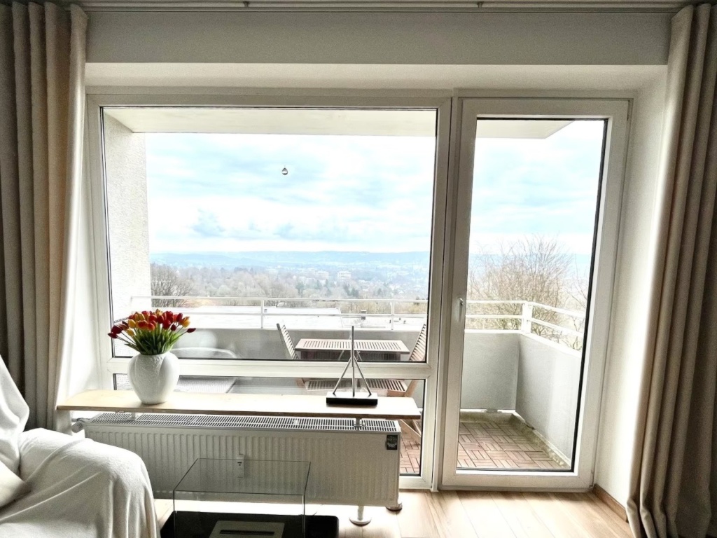 2-Zi.-Wohnung mit Panoramablick, Balkon, Aufzug und Stellplatz – 42279 Wuppertal Nächstebreck-West – Vorschaubild 5