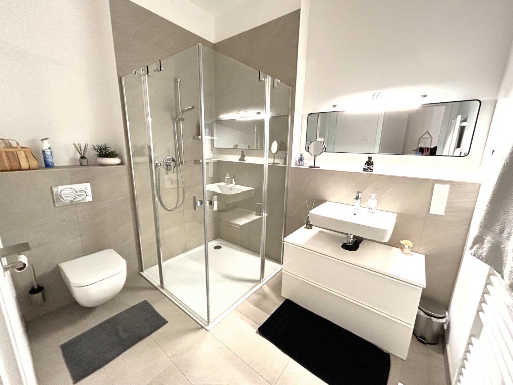*Luxury 2-Room-Apartment November 2026 - 1 Monat - mit Havelblick, Dachterrasse & Homeoffice Setup - river view flat Potsdam / Berlin – 2 Raum Wohnung – Zwischenmiete / Oktober/Nov 26 / near Charlottenburg, Steglitz, Zoo – 10623 Berlin Charlottenburg – Vorschaubild 6