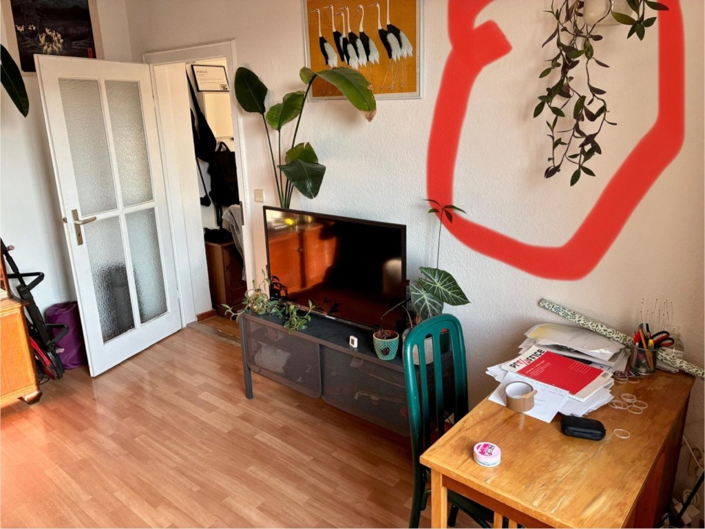Schöne helle Zwei-Zimmer-Wohnung in Prenzlauer Berg zur Untermiete – 10407 Berlin Prenzlauer Berg – Vorschaubild 3