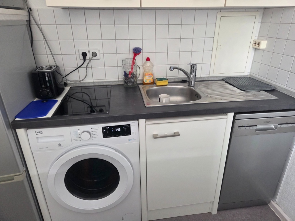 Sublease: Fully furnished apartment with high speed Internet in Prenzlauer Berg (no Anmeldung) - 27th October til 15th December – 10405 Berlin Prenzlauer Berg – Vorschaubild 12