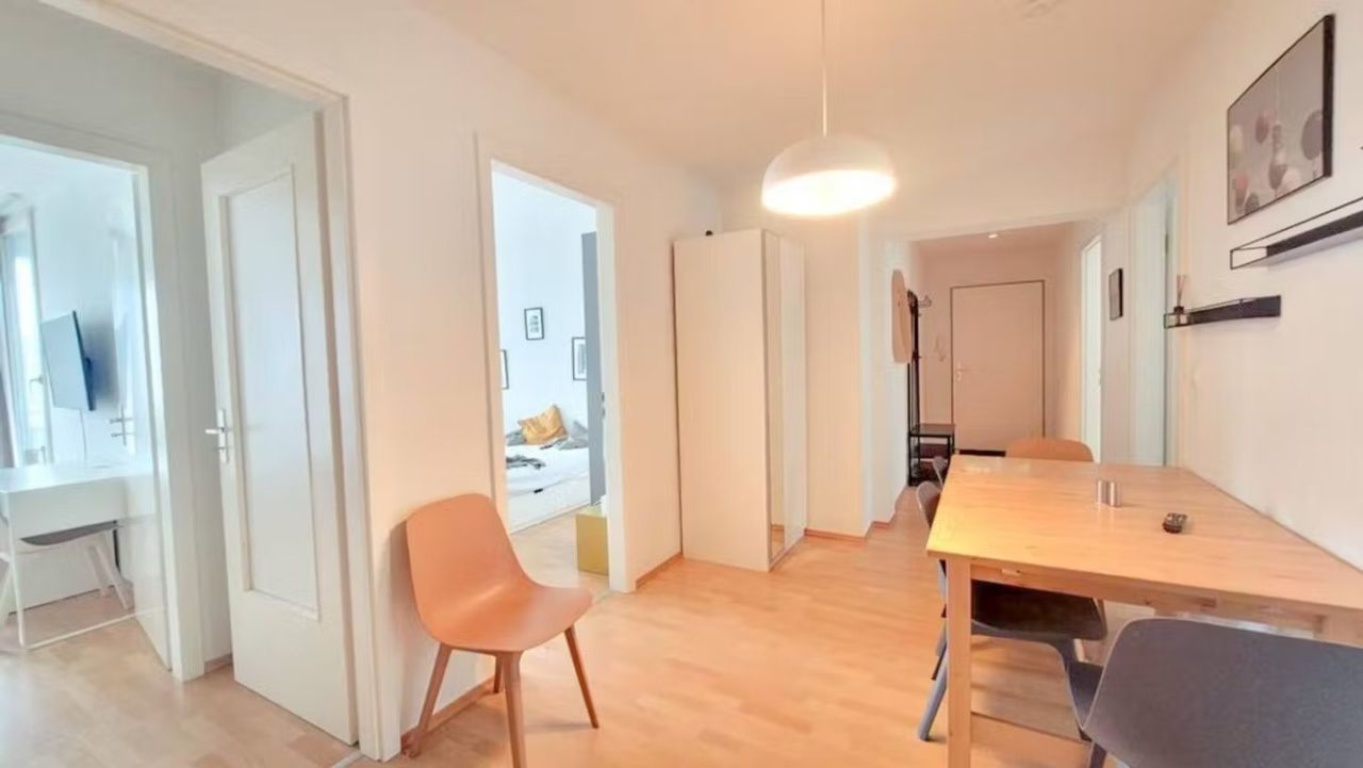 Modernes Zimmer in Berlin Friedrichshain – 10245 Berlin Friedrichshain – Vorschaubild 7