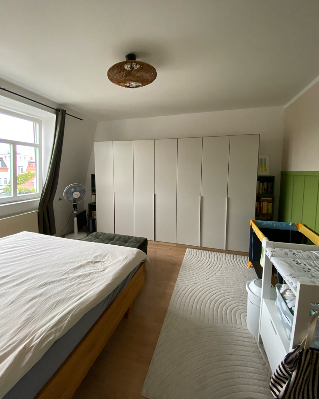 Vollmöblierte 2-Zimmer-Wohnung direkt am Rosental | 65 m2 | Balkon | Dezember & Januar