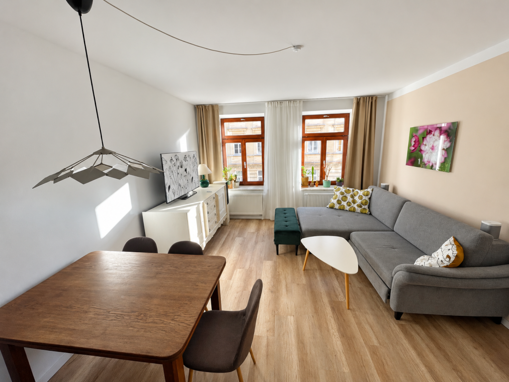 Zwischenmiete bis April 2026: zentrale 3-Zimmer-Altbauwohnung Schwanthalerhöhe