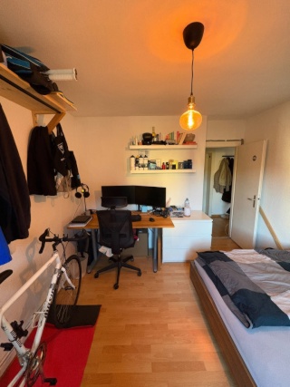 Anzeigenbild: Zimmer in 4er Studenten WG