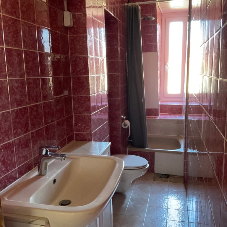 Helle 2-Zi. Altbauwohnung nahe der Isarauen – 81543 München Au-Haidhausen – Vorschaubild 7